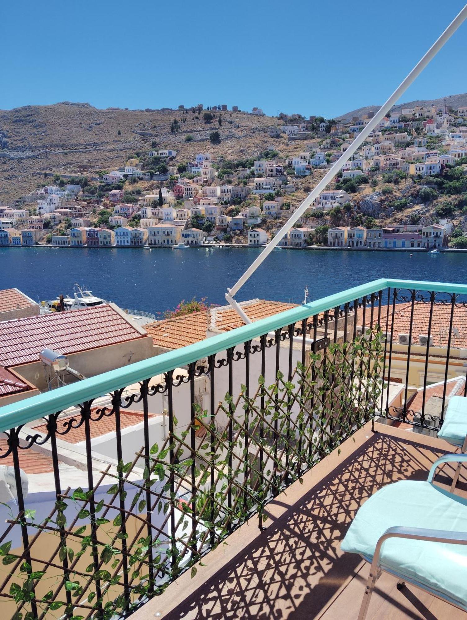 89 Steps Symi Leilighet Eksteriør bilde